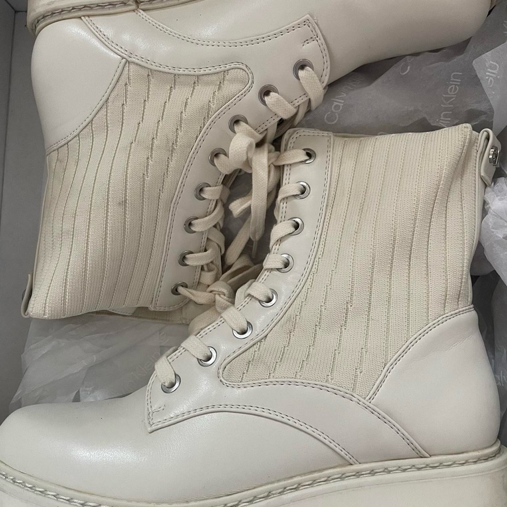 Calvin Klein Off-White Ribbed Boots